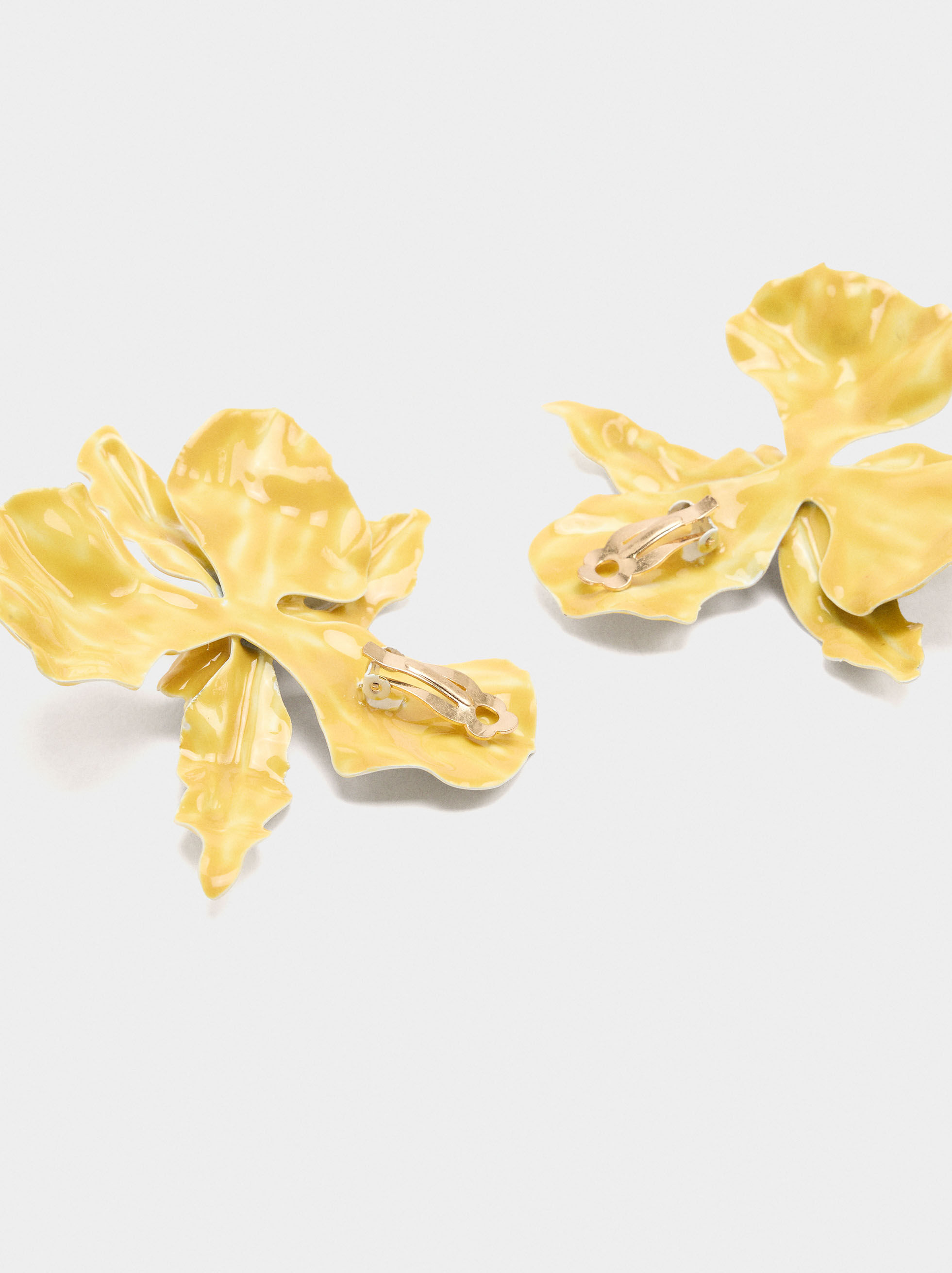 Maxi flower earrings with enamel