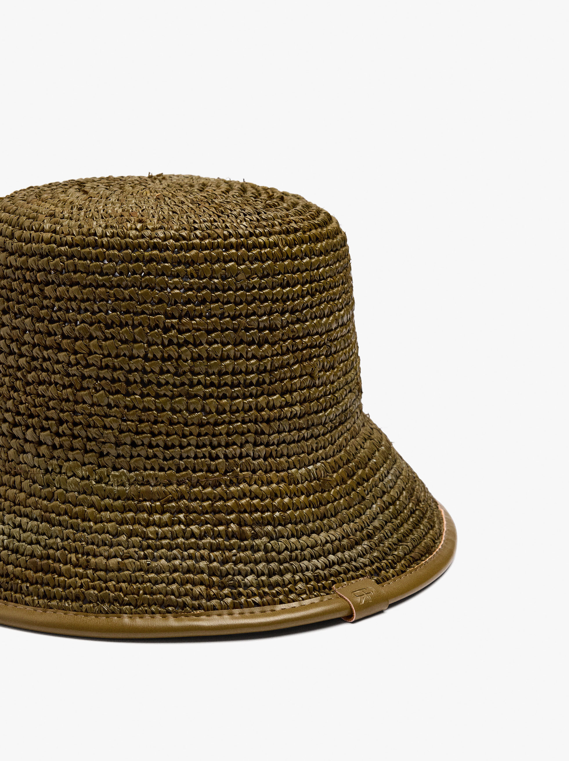 Raffia bucket hat