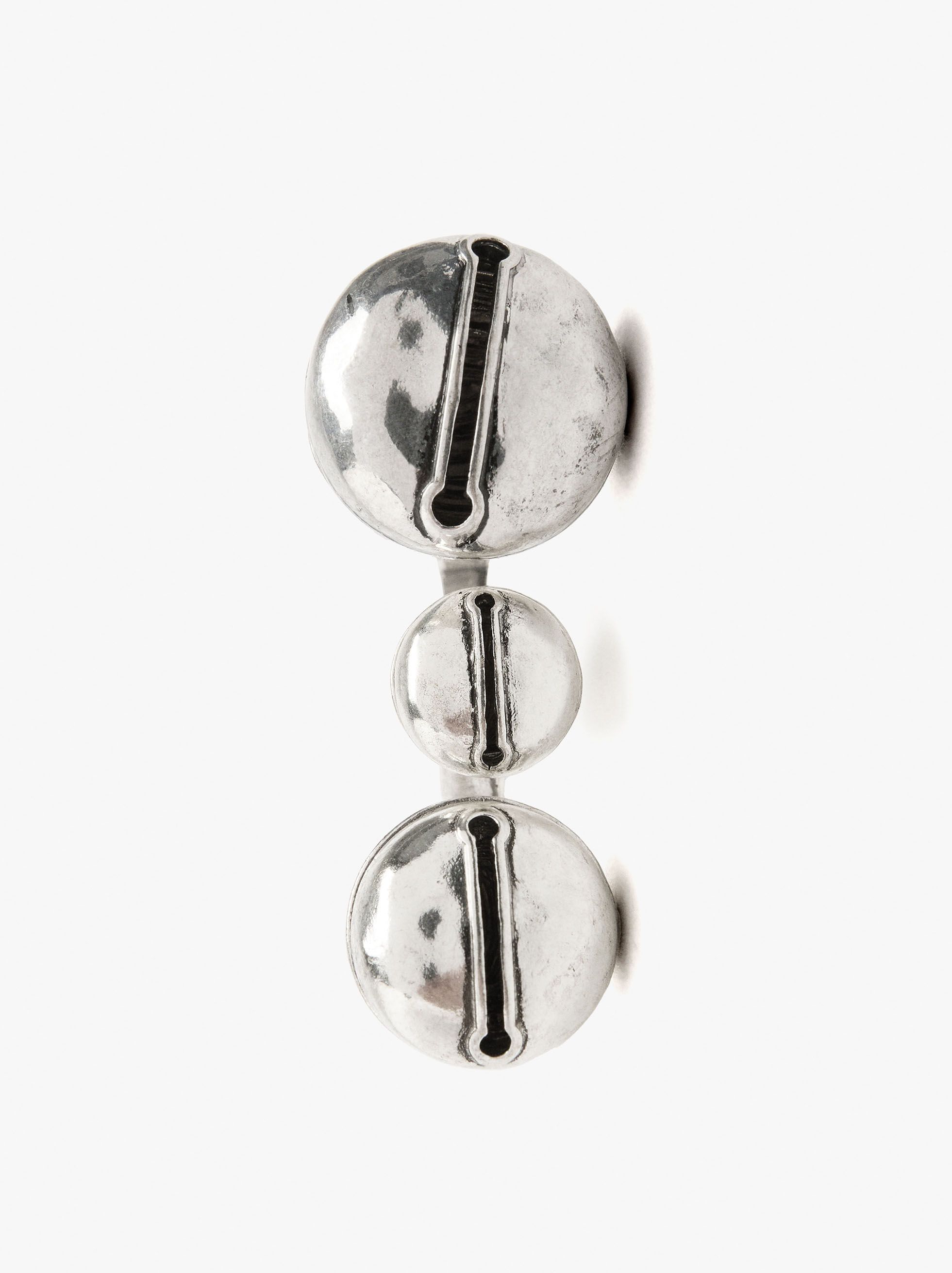 Triple ring with jingles