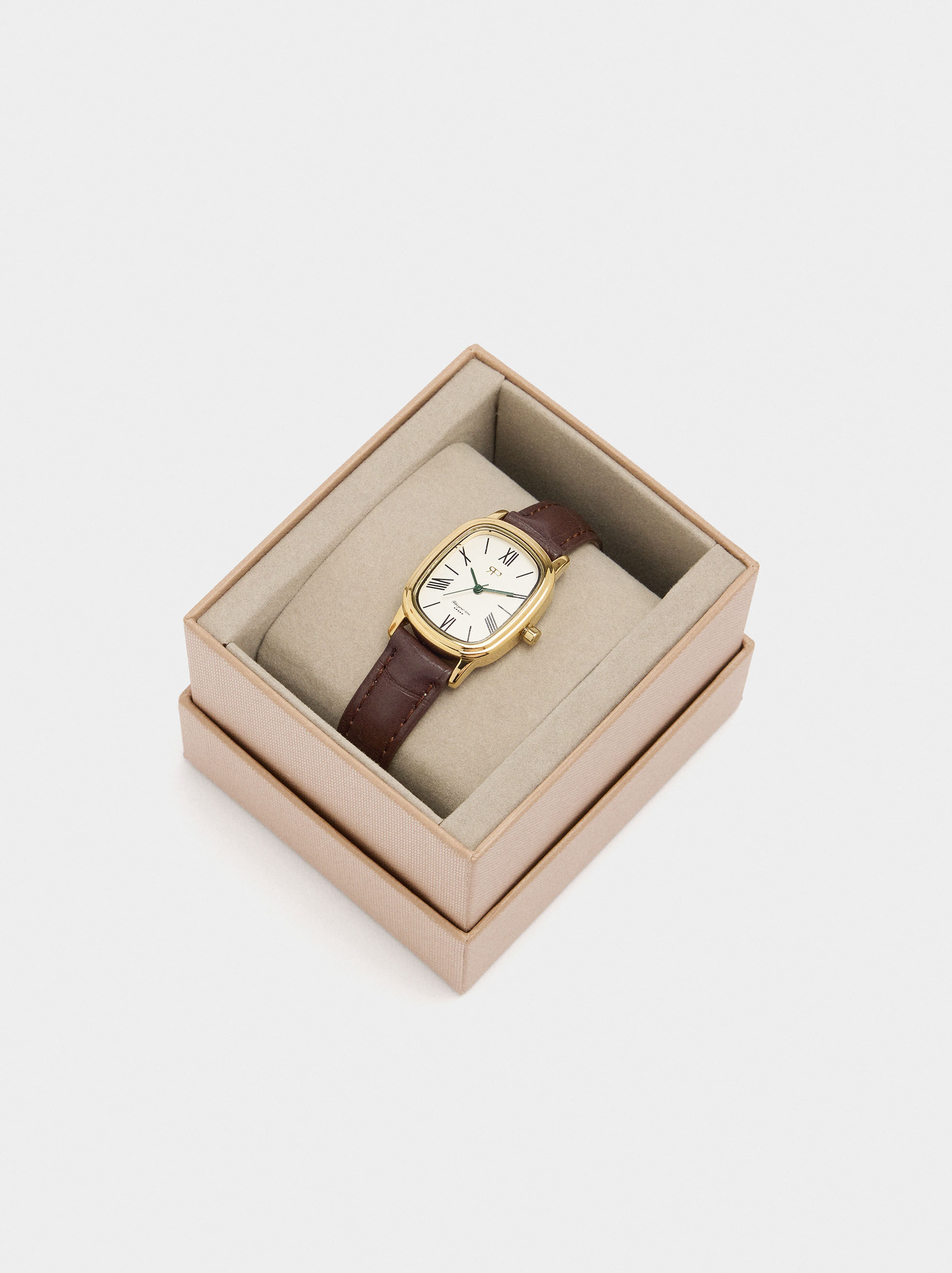 Rectangular watch with leather strap