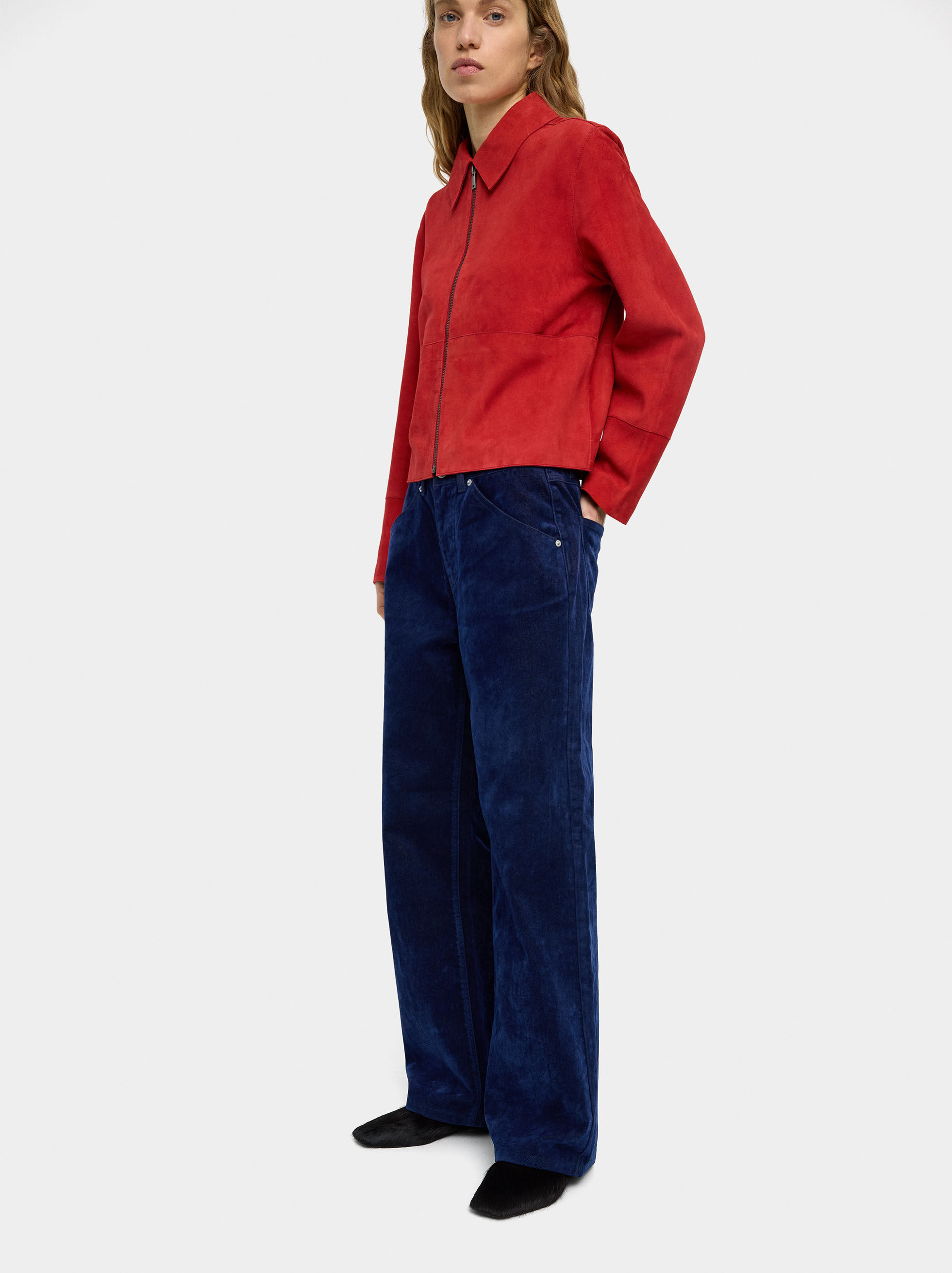 Velvet-effect jeans