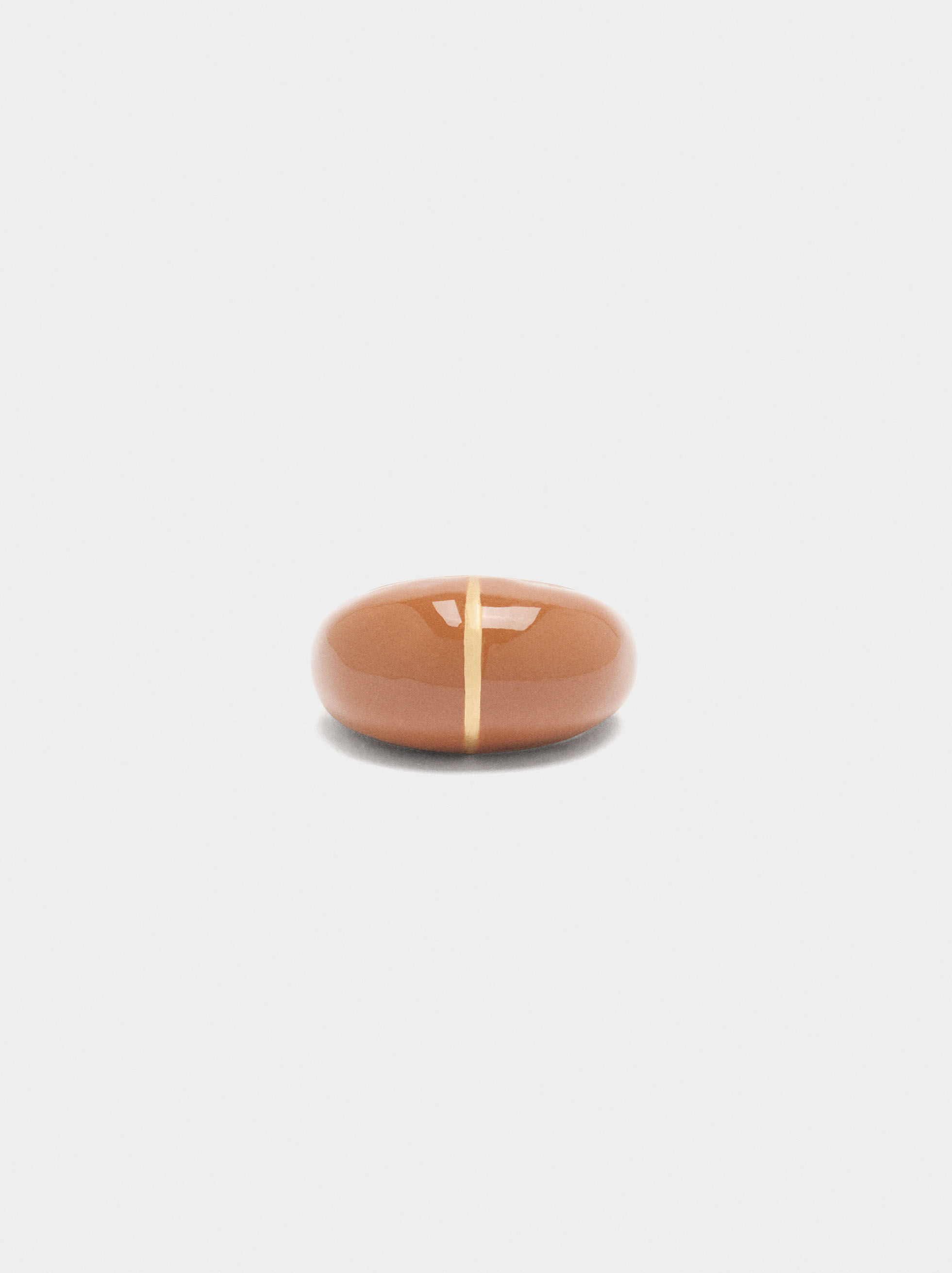 Round enamel ring