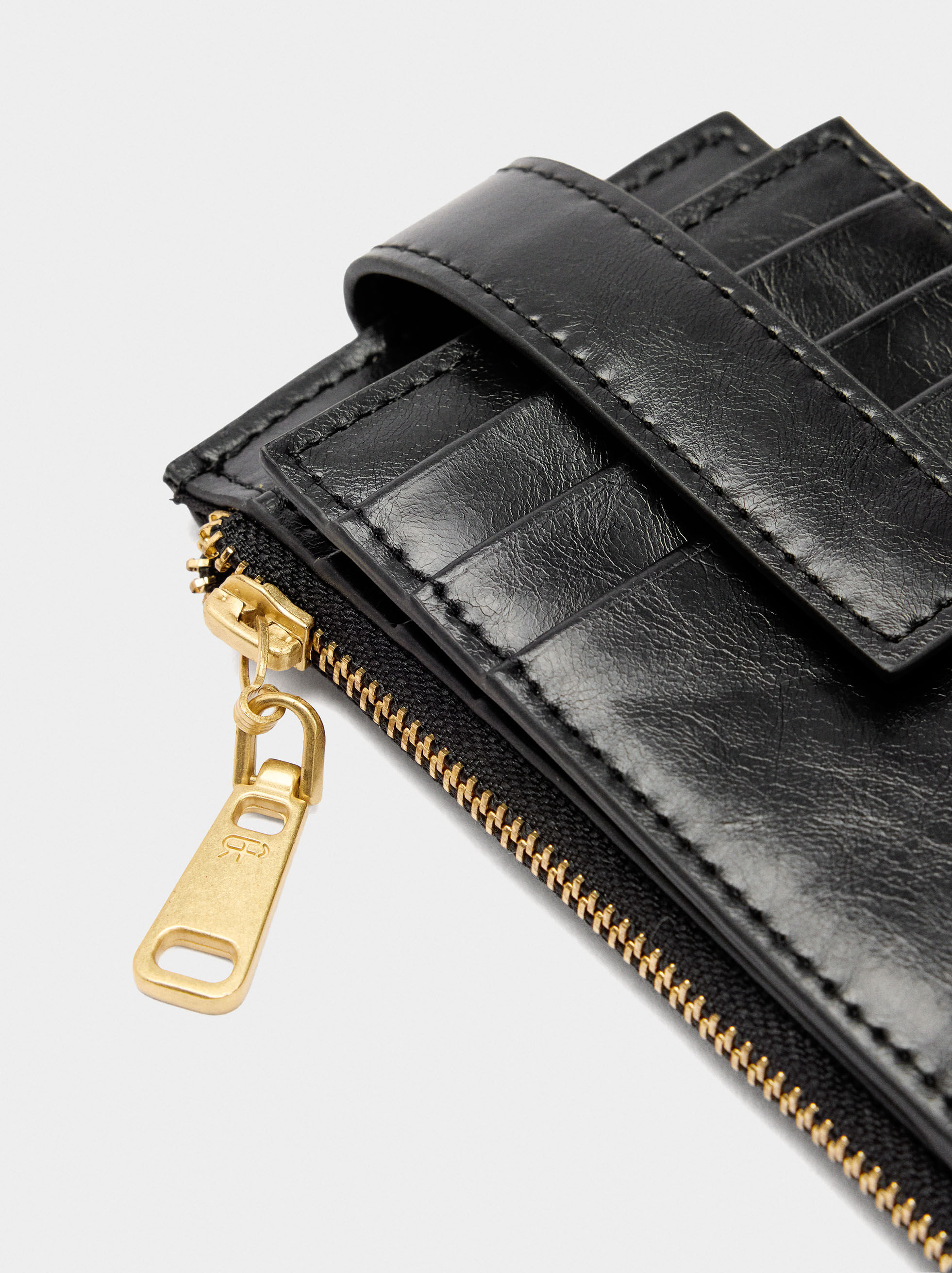 Cracked-effect card holder